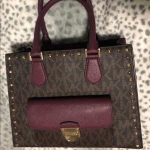 Michael Kors Bridgette Large Tote/Crossbody